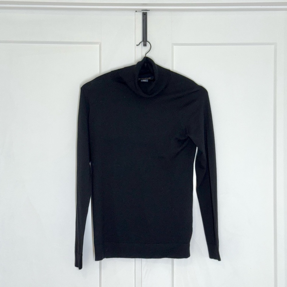 Pendleton Women’s Classic Black Turtleneck Sweater